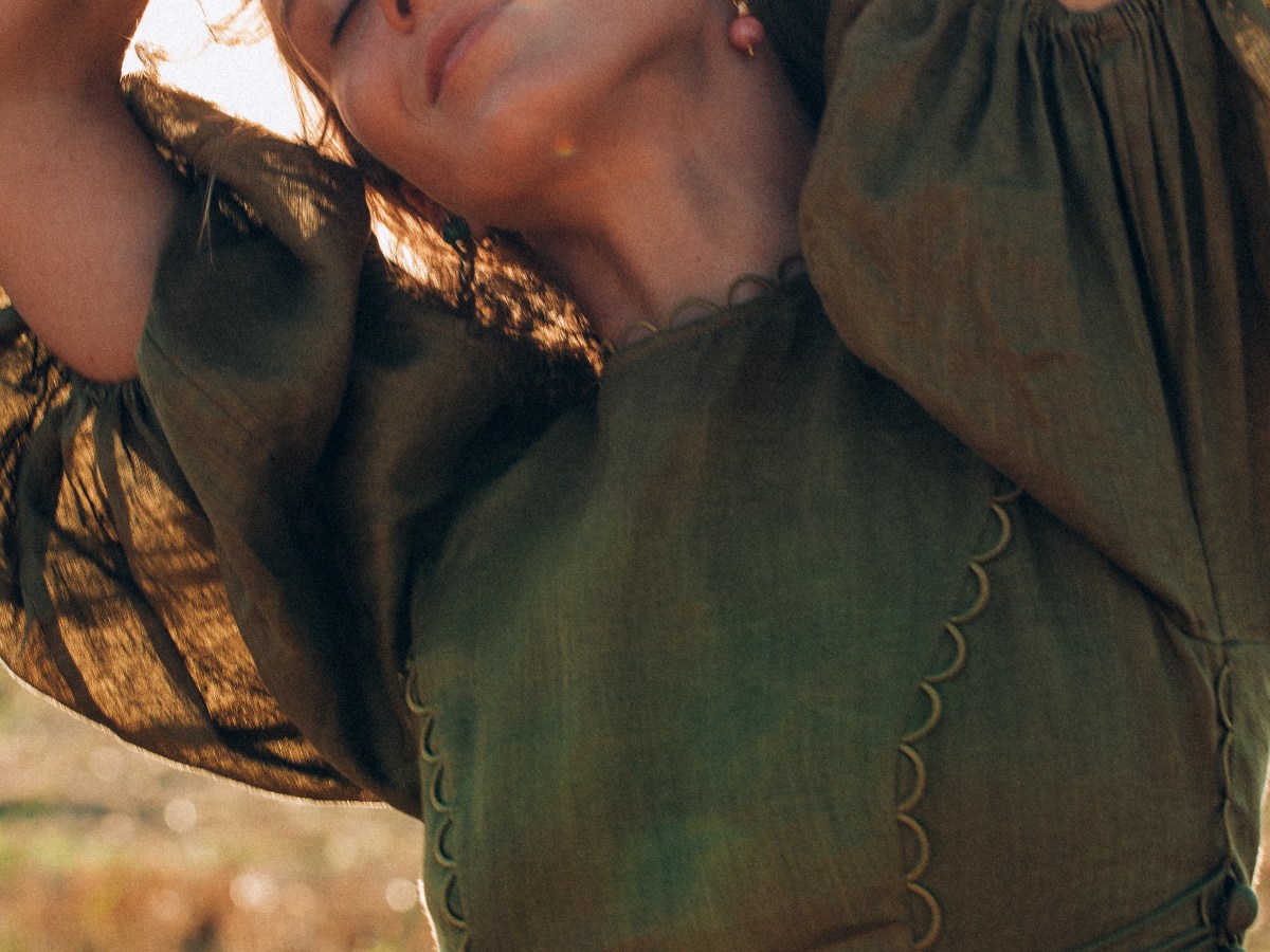 Love will call your name and you will melt. Moment II